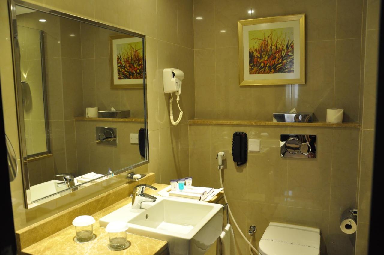 Lavender Hotel Al Nahda Dubai Bagian luar foto