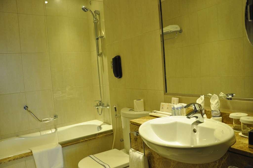 Lavender Hotel Al Nahda Dubai Ruang foto
